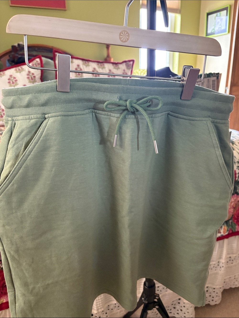 Eddie Bauer Olive Green Mini Skirt - Picture 2 of 9